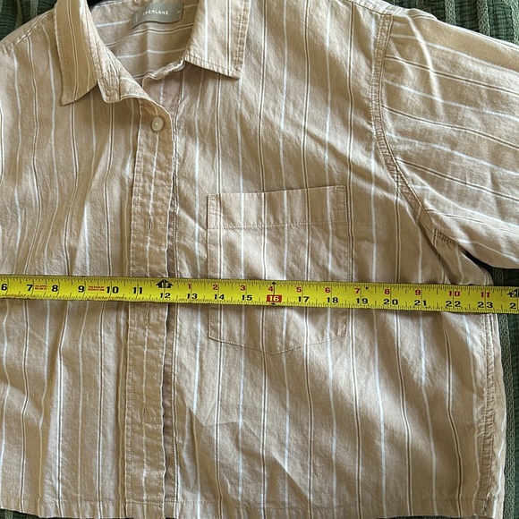 SOLD Everlane The Way-Short Shirt size M - Picture 4 of 6